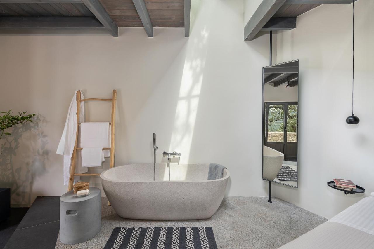 Velanis Ηouse, Style Into Nature - Secluded Kíssamos Exterior foto
